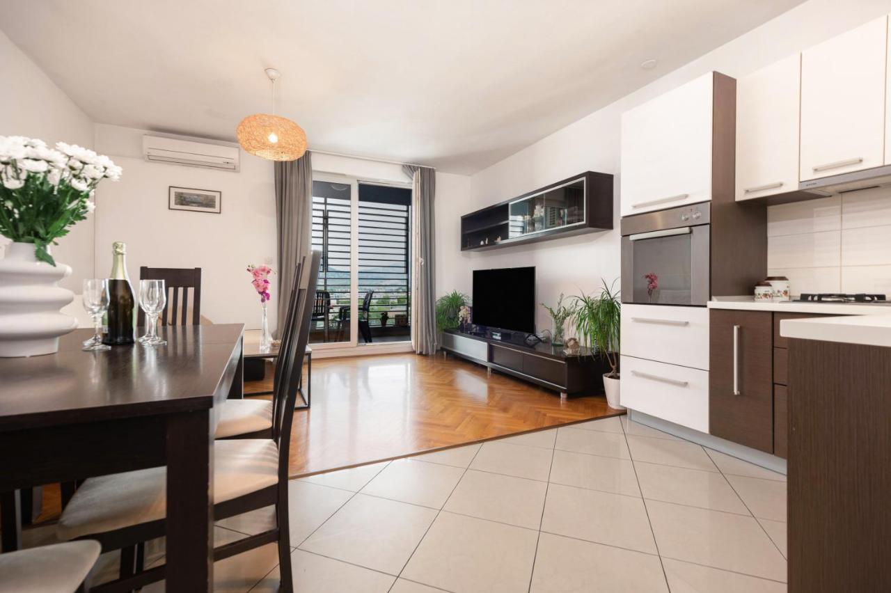 City Vibe & Free Garage Σπλιτ Εξωτερικό φωτογραφία